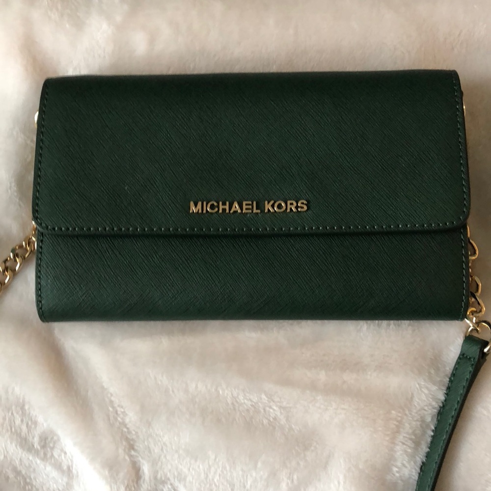 Michael Kor’s clutch. Has never been used.